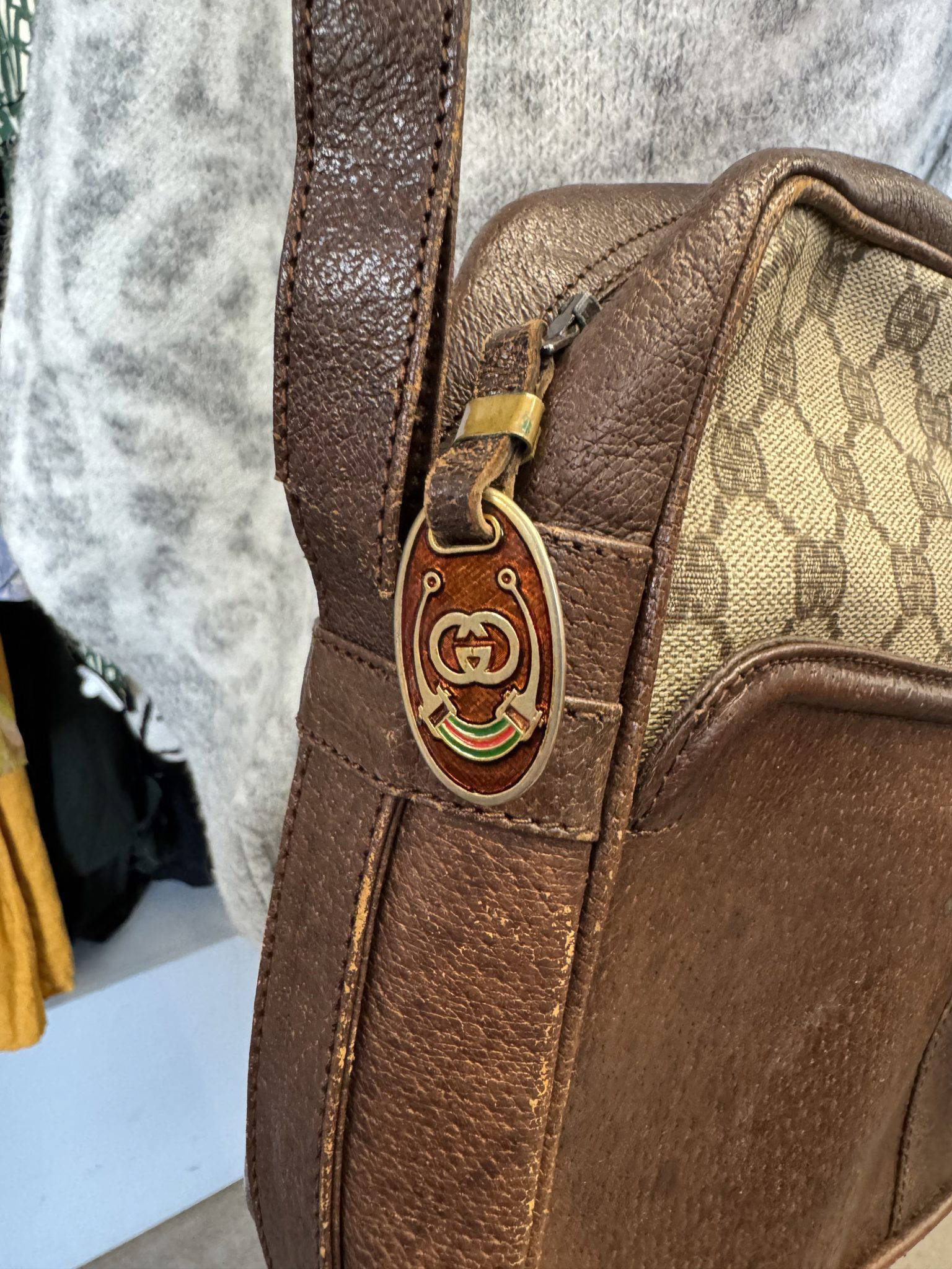 Gucci Accessory Collection GG Supreme Monogram Camera Bag-1980’S - Image 4