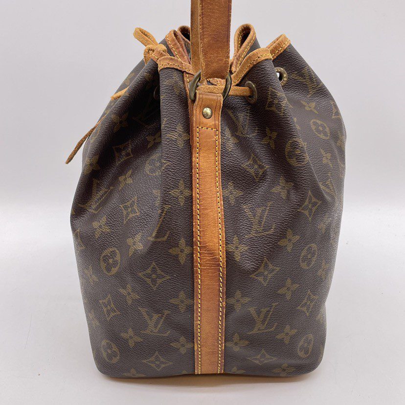 Louis Vuitton LV Monogram Canvas Noé Bag - March 1988 - Image 7
