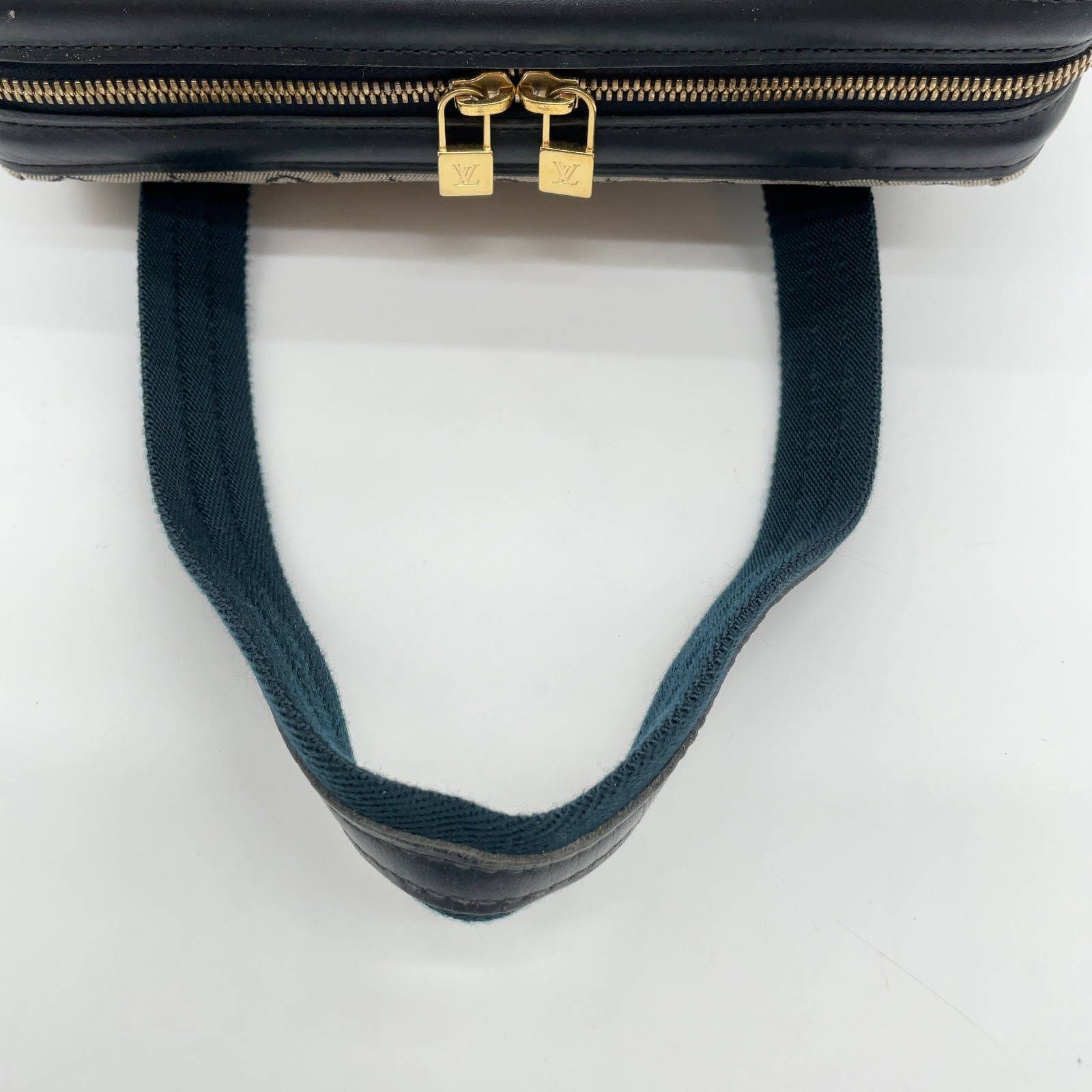 Louis Vuitton LV Monogram Mini Lin Josephine PM bag -May 2004 - Image 9