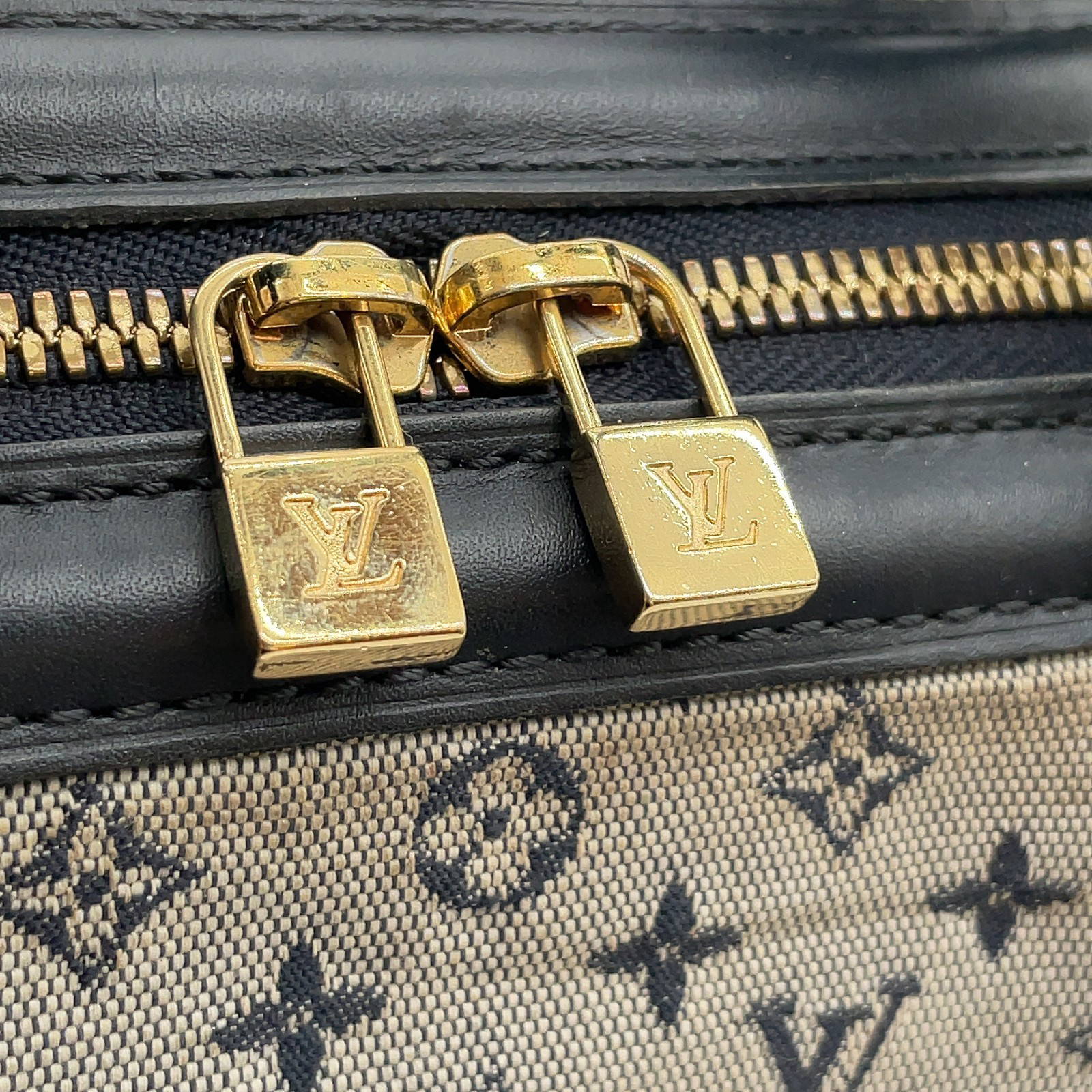 Louis Vuitton LV Monogram Mini Lin Josephine PM bag -May 2004 - Image 13
