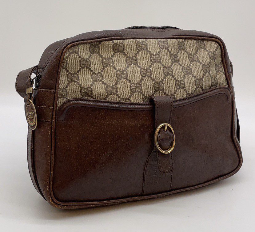 Gucci Accessory Collection GG Supreme Monogram Camera Bag-1980’S - Image 6